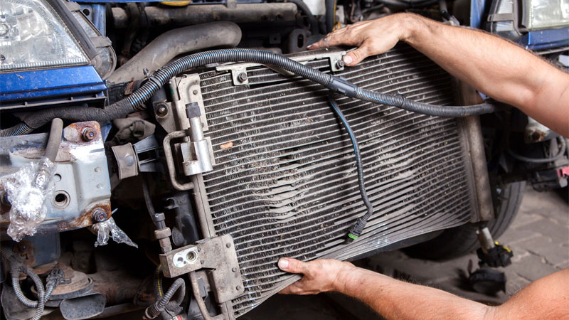Clogged radiator on Mercedes-Benz B200
