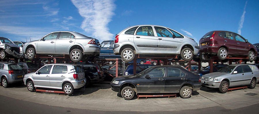 Scrap car removal Central Lonsdale